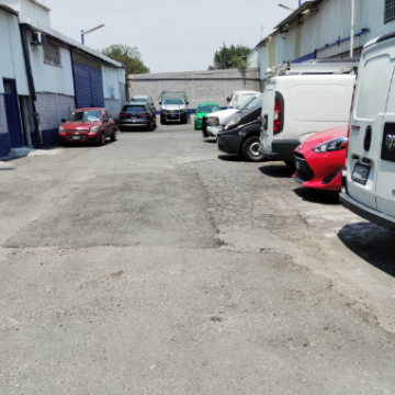 Bodegas en Renta en Rómulo O’Farril: ¡Espacios Seguros y Accesibles desde $1,500 MXN!"